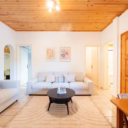 Olivilla Garden Retreat - A Peaceful Escape Eva