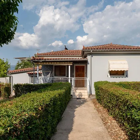 Olivilla Garden Retreat - A Peaceful Escape * Eva