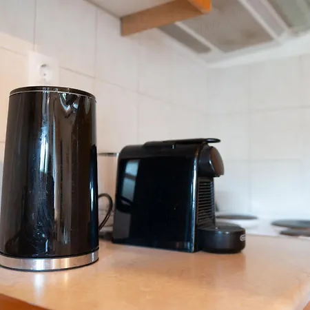 Olivilla Garden Retreat - A Peaceful Escape Eva