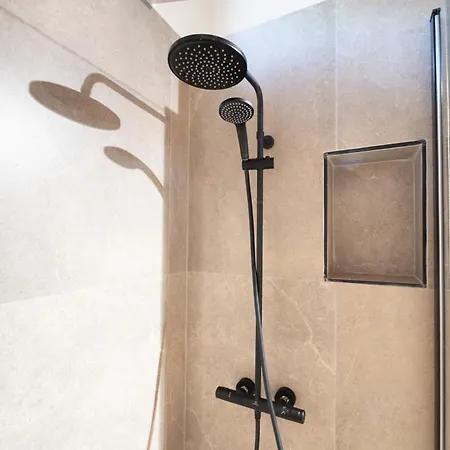 Olivilla Garden Retreat - A Peaceful Escape Holiday home