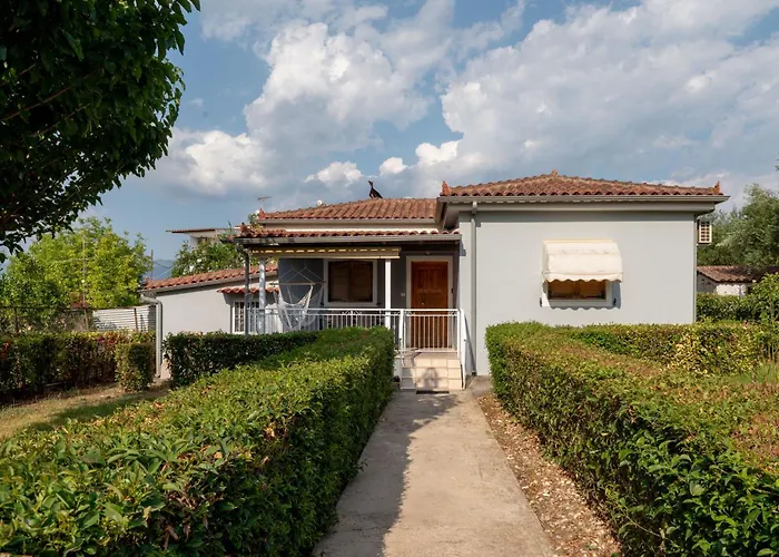 Olivilla Garden Retreat - A Peaceful Escape * Eva