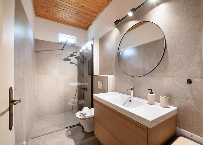 Olivilla Garden Retreat - A Peaceful Escape Eva