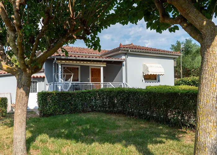 Olivilla Garden Retreat - A Peaceful Escape Eva